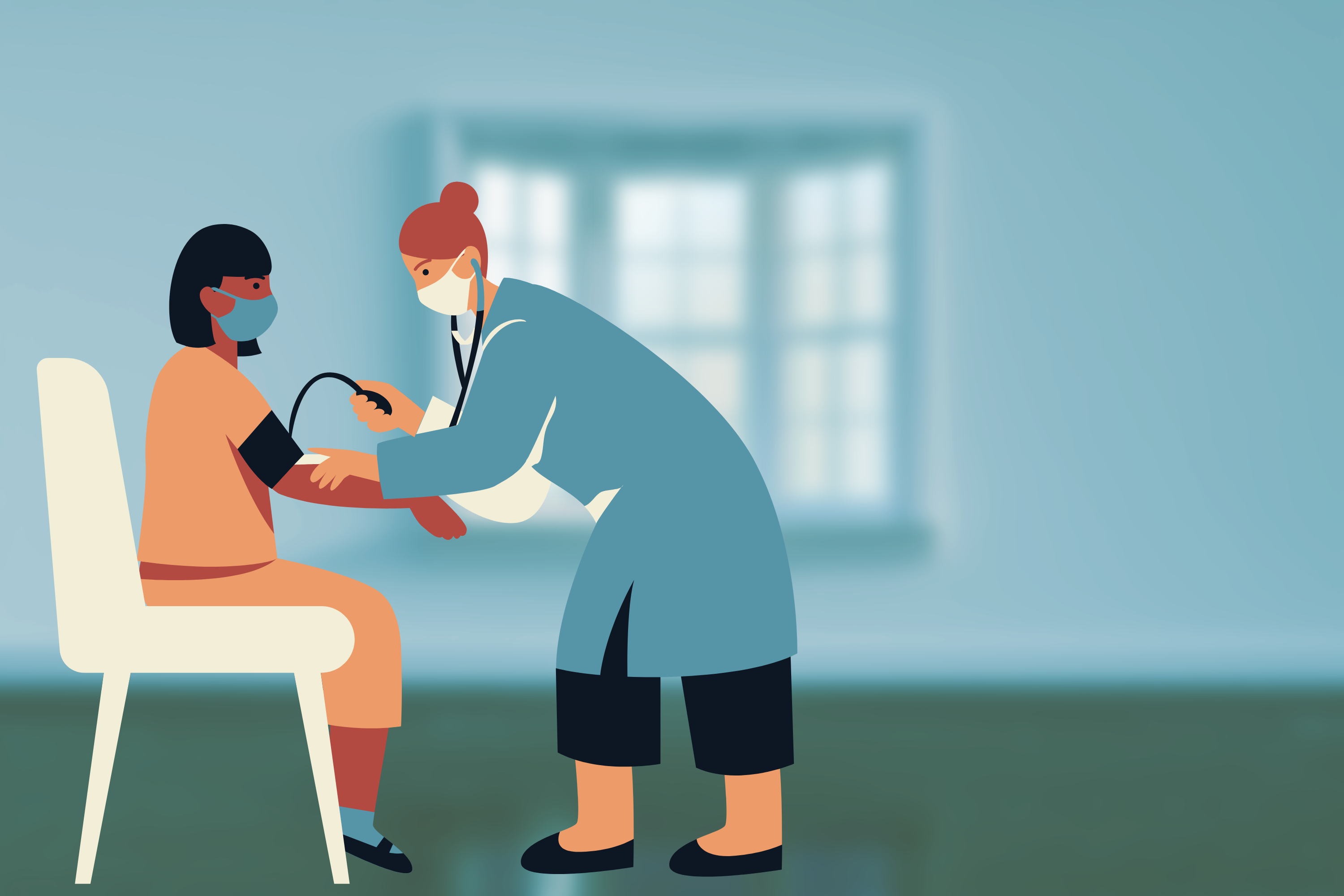 Une illustration vectorielle dans un style à plat montrant une professionnelle de la santé masquée prenant la tension artérielle d'une enfant masquée. La professionnelle de la santé, portant un uniforme bleu-gris et un stéthoscope autour du cou, est penchée en avant, plaçant un brassard de tensiomètre sur le bras de l'enfant. L'enfant, avec une coiffure au carré noire et vêtue d'un haut de couleur pêche et d'une jupe grise, est assise sur une chaise blanche face à la professionnelle. L'arrière-plan est une pièce médicalisée minimaliste avec un sol vert foncé et un mur bleu-gris plus clair avec une fenêtre à plusieurs carreaux floue. L'ambiance est calme et concentrée.